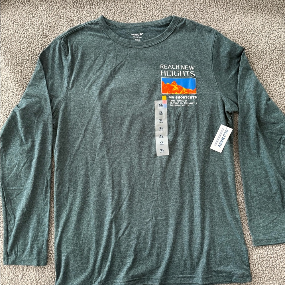 Old Navy ACTIVE
 Long Sleeve T-shirt NWT
XL (14-16)
Heather Teal